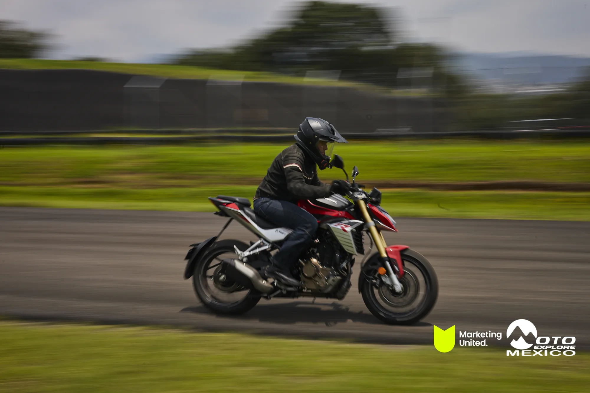 HUNK TRACKDAY 373